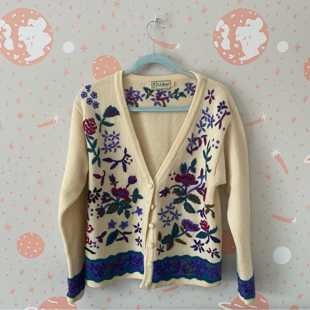 L.L. Bean VINTAGE Cream Cardigan with Floral Design